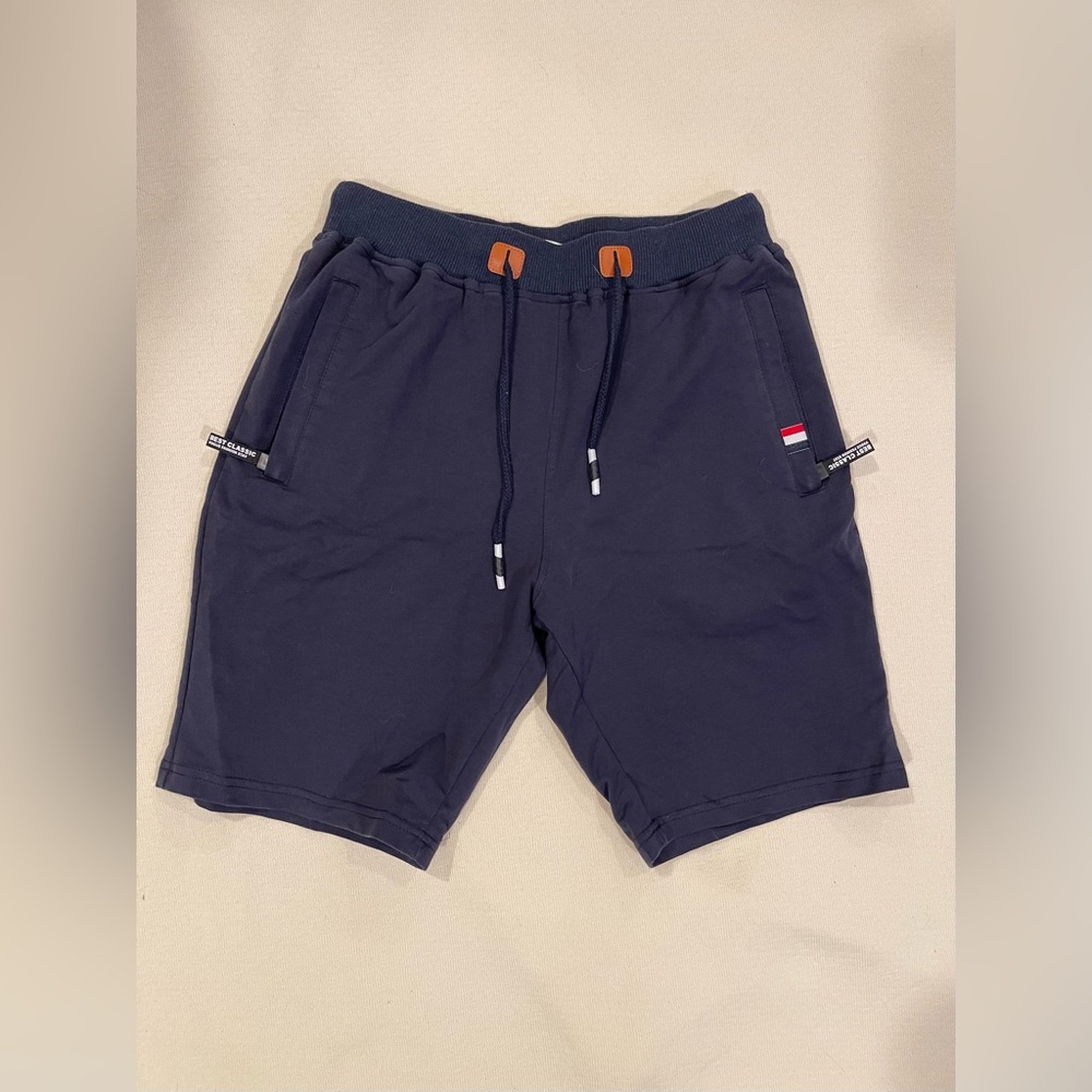 Men’s shorts sz small